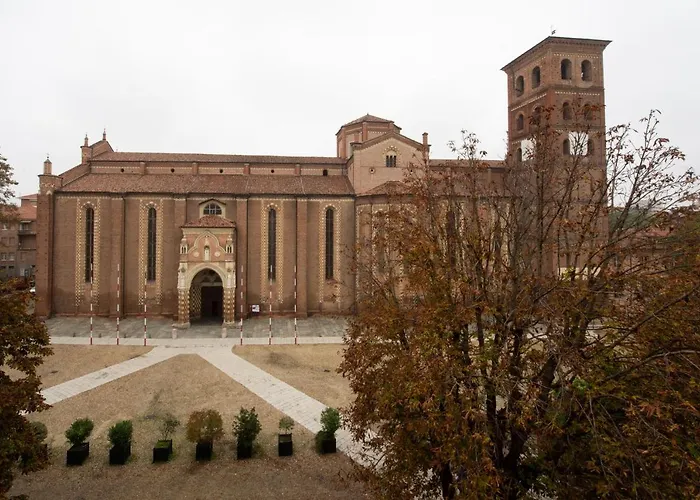 Casa Della Cattedrale Asti